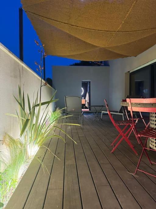 Maison D'Architecte Avec Piscine-Spa Chauffe En Centre Ville De Vaison-La-Romaine Extérieur photo